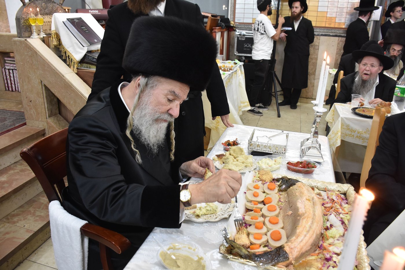 ל"ג בעומר בחצה"ק אשלג