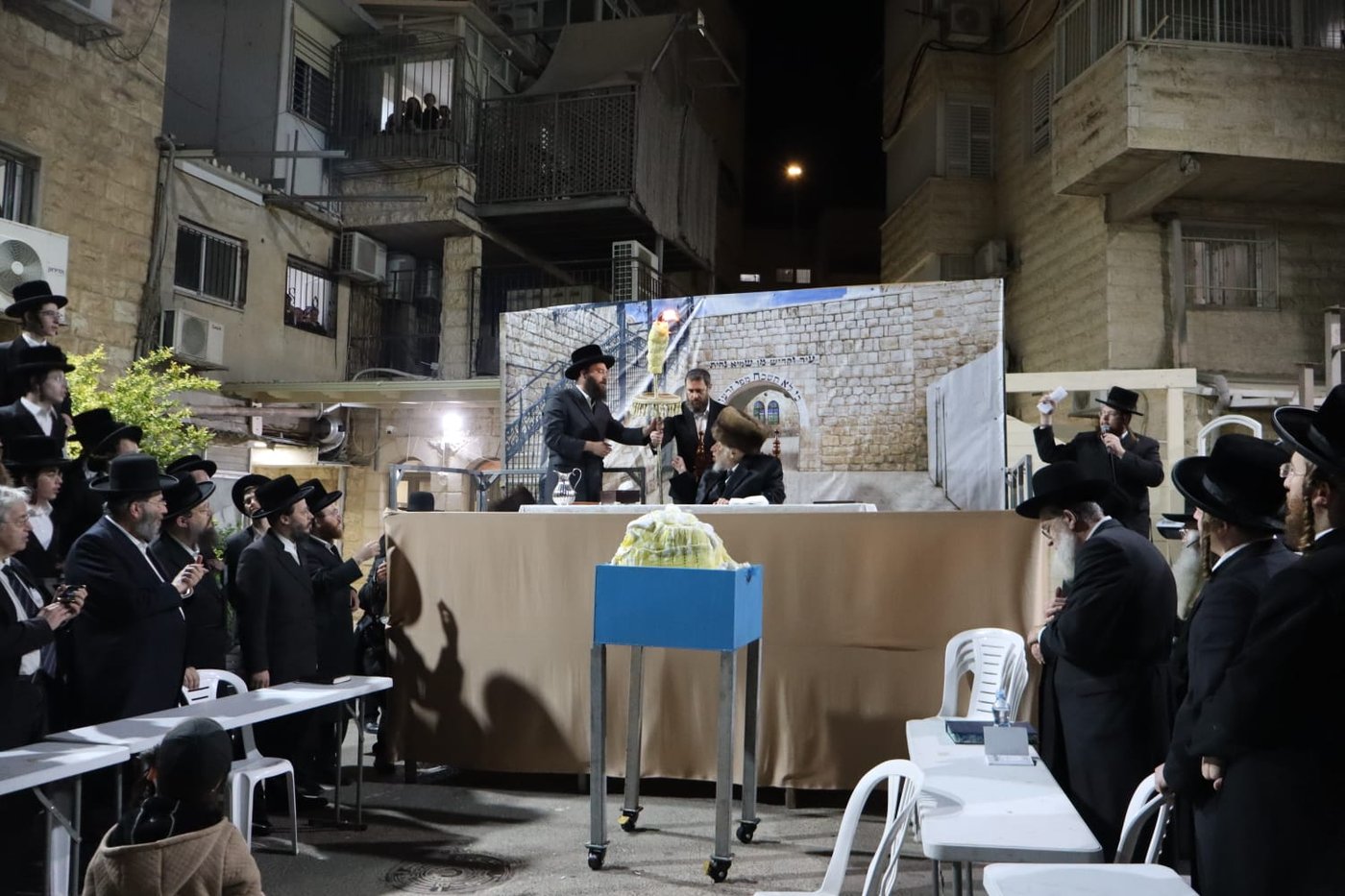 ל"ג בעומר בחצה"ק קופיטשניץ