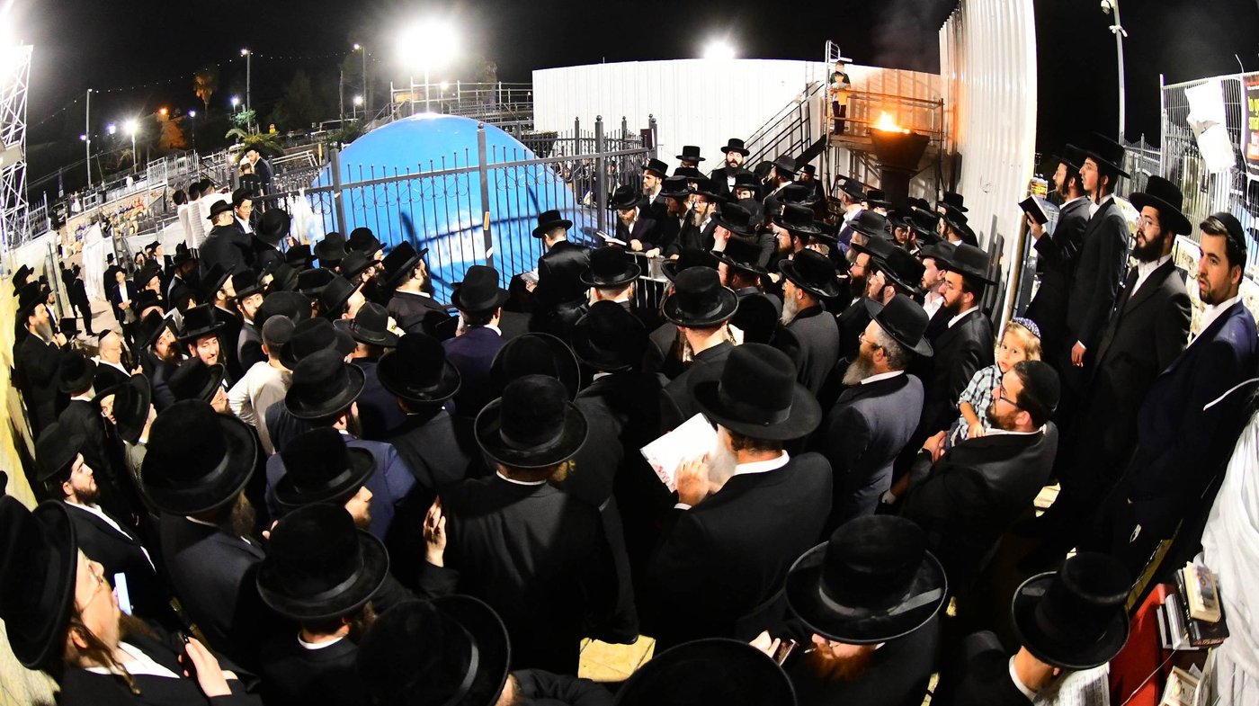 האדמו"ר מסאדיגורה באתרא קדישא מירון