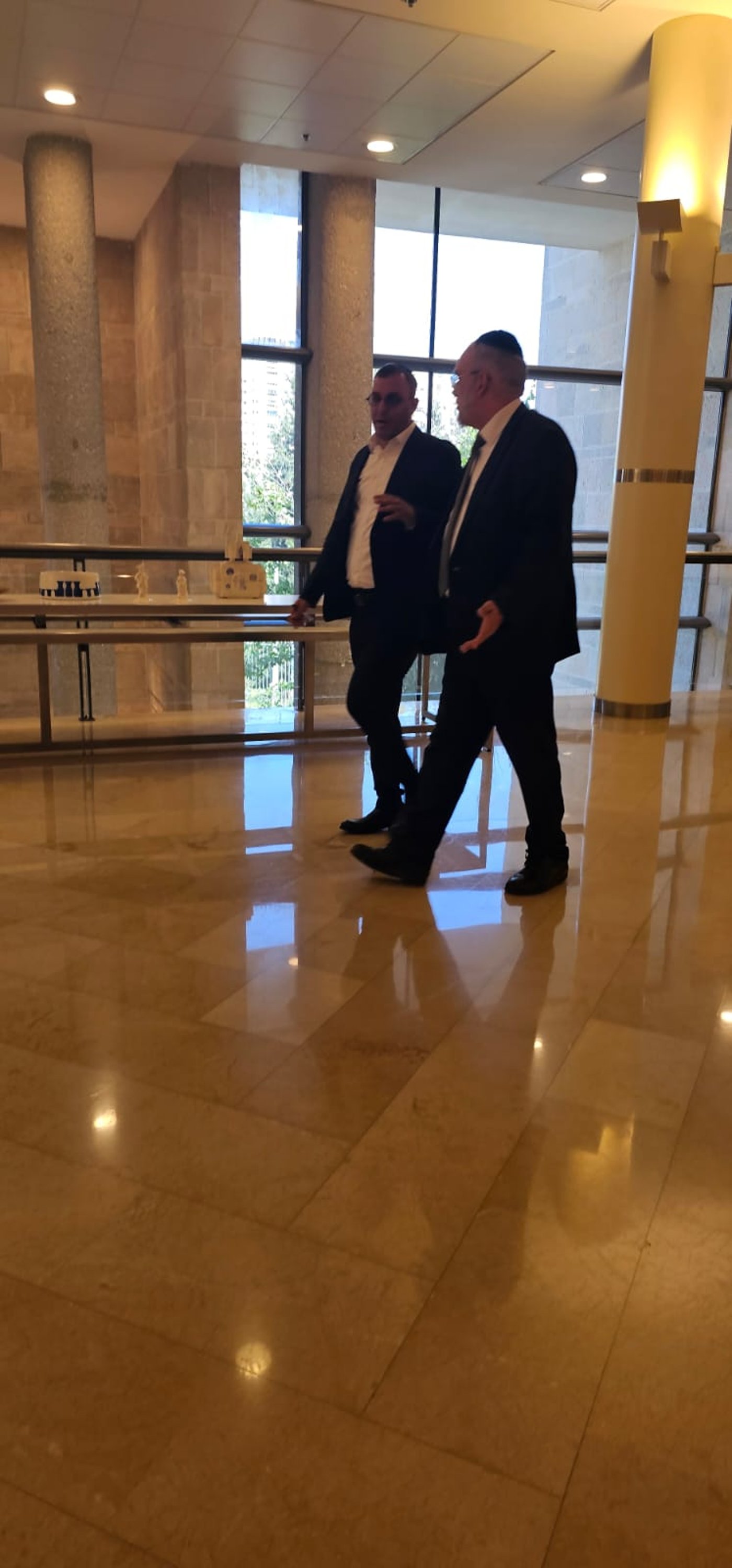זופניק בכיכר | כל התמונות, הנייעס והחשיפות של השבוע