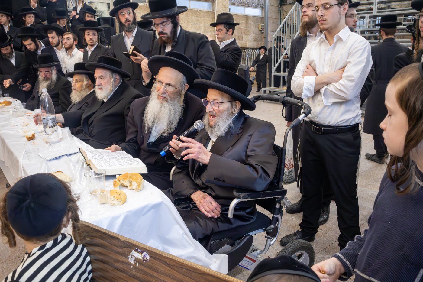 ל"ג בעומר בחצה"ק פינסק קרלין