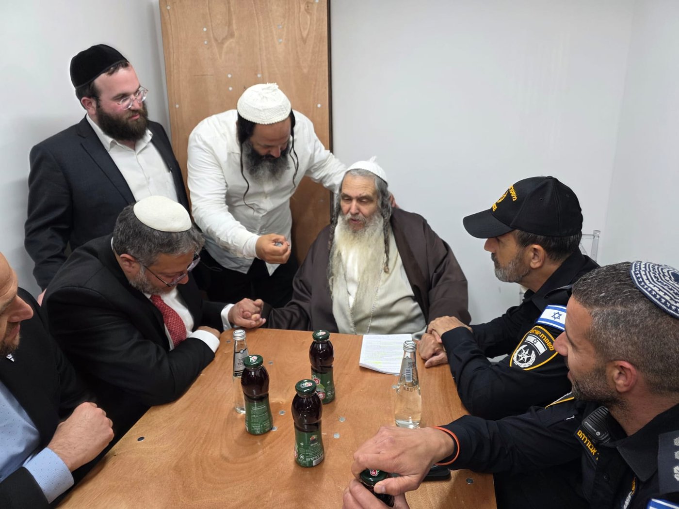 זופניק בכיכר | כל התמונות, הנייעס והחשיפות של השבוע