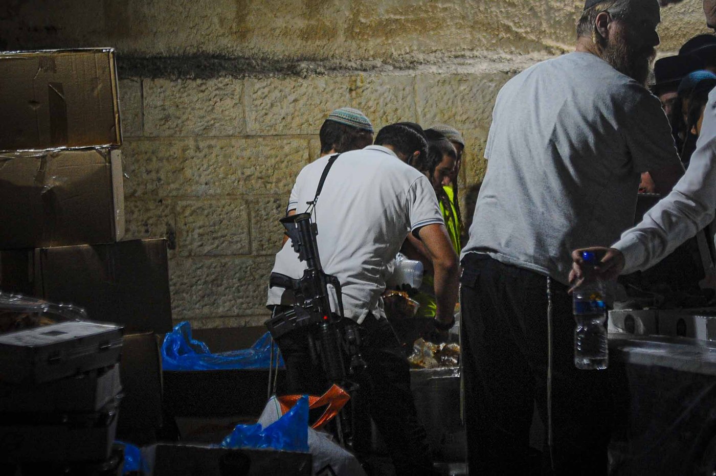 ספירת 'יסוד שביסוד' בקבר יוסף הצדיק בשכם