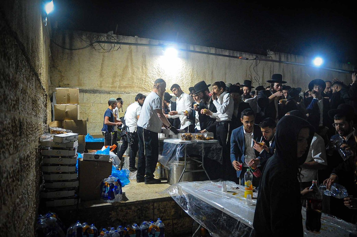 ספירת 'יסוד שביסוד' בקבר יוסף הצדיק בשכם