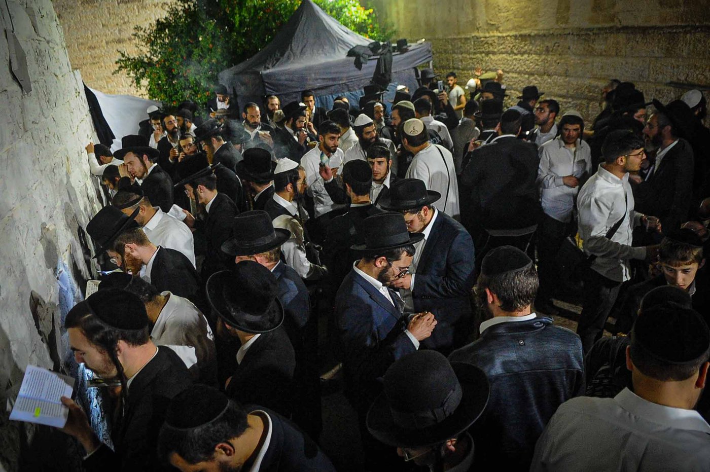 ספירת 'יסוד שביסוד' בקבר יוסף הצדיק בשכם