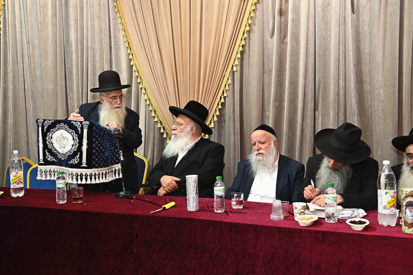 עצרת מספד לזכרו של זקן המקובלים רבי שלום שמואלי זי"ע