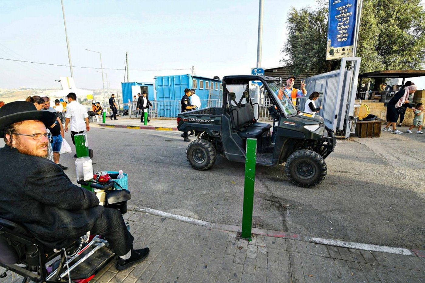 מראות ההילולא בקבר שמואל הנביא
