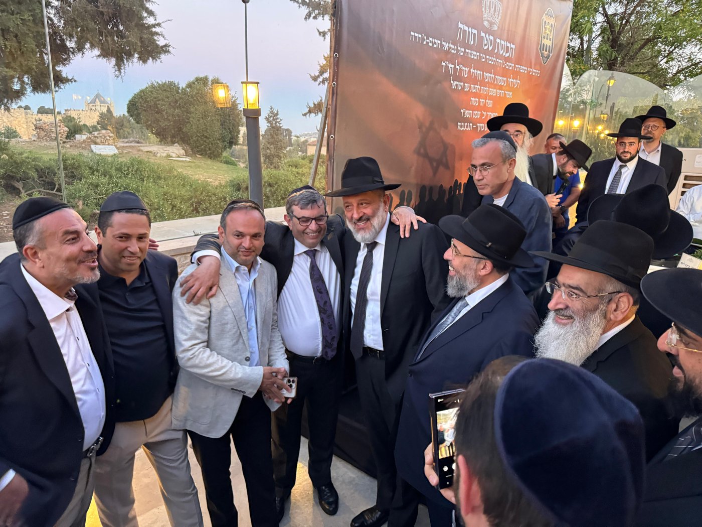 הכנסת ספר תורה בנחלת יוסף
