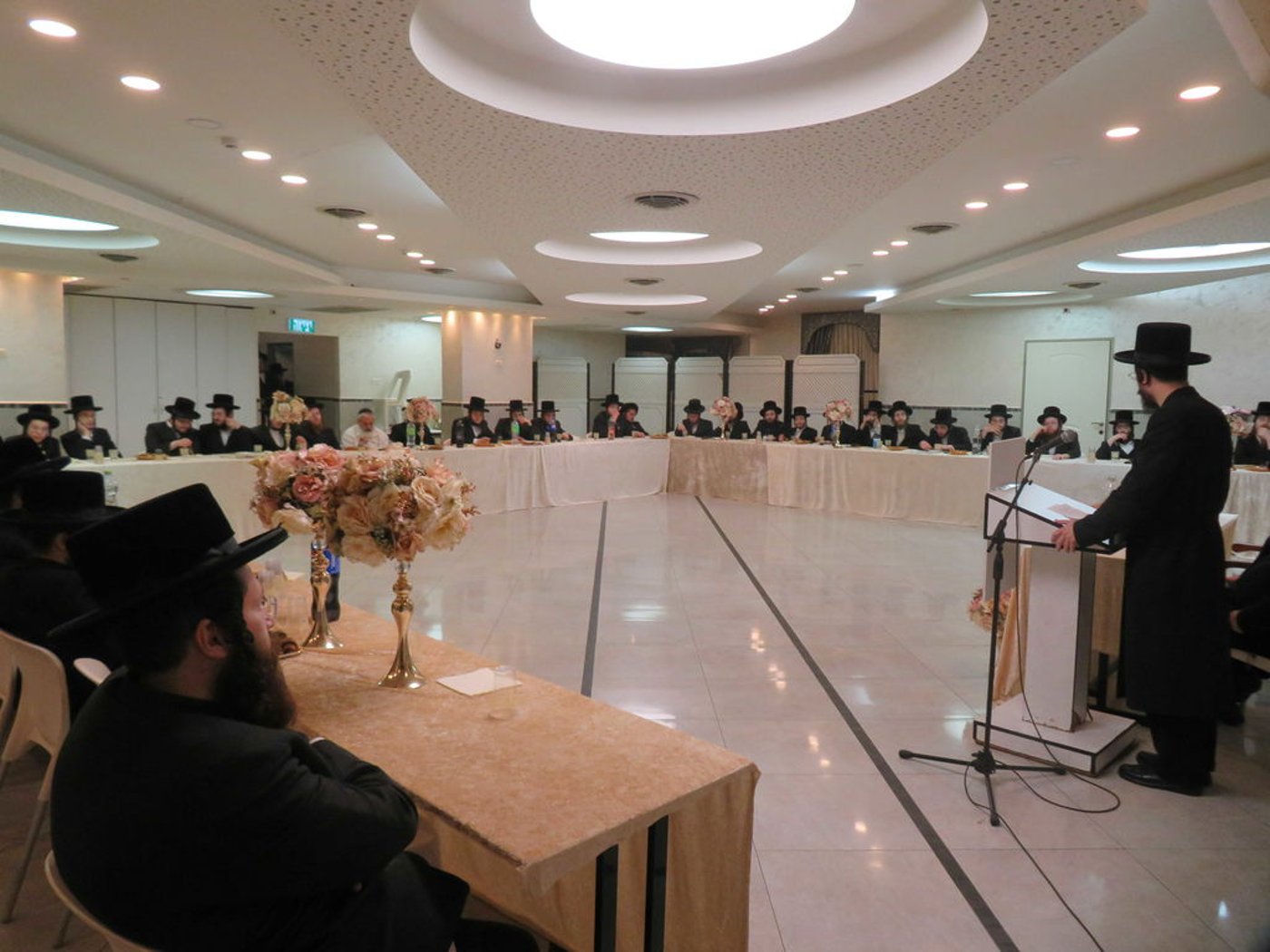 הגה"צ רבי חיים מאיר הגר אב"ד קריית ויז'ניץ בביקור בחיפה