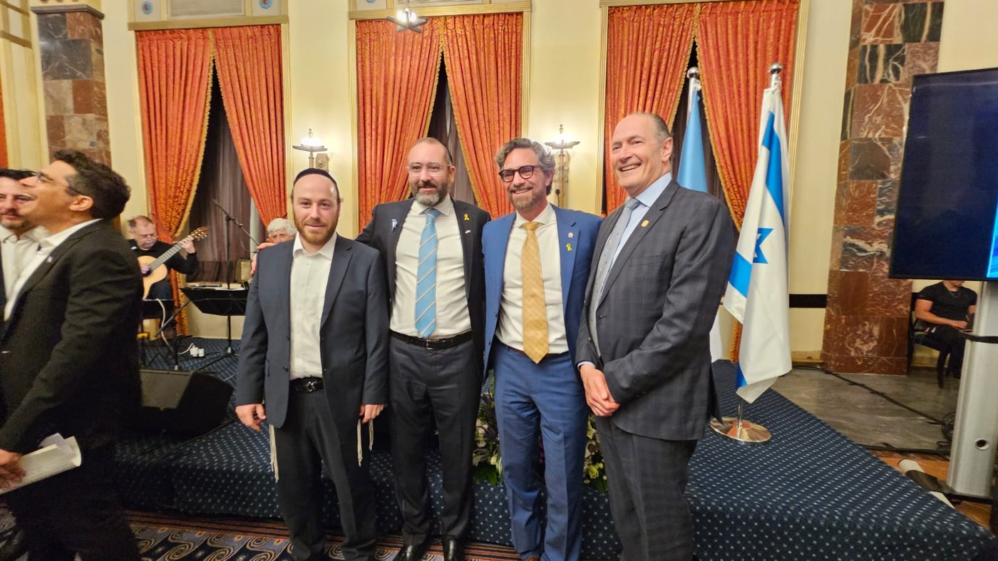 זופניק בכיכר | כל התמונות, הנייעס והחשיפות של השבוע