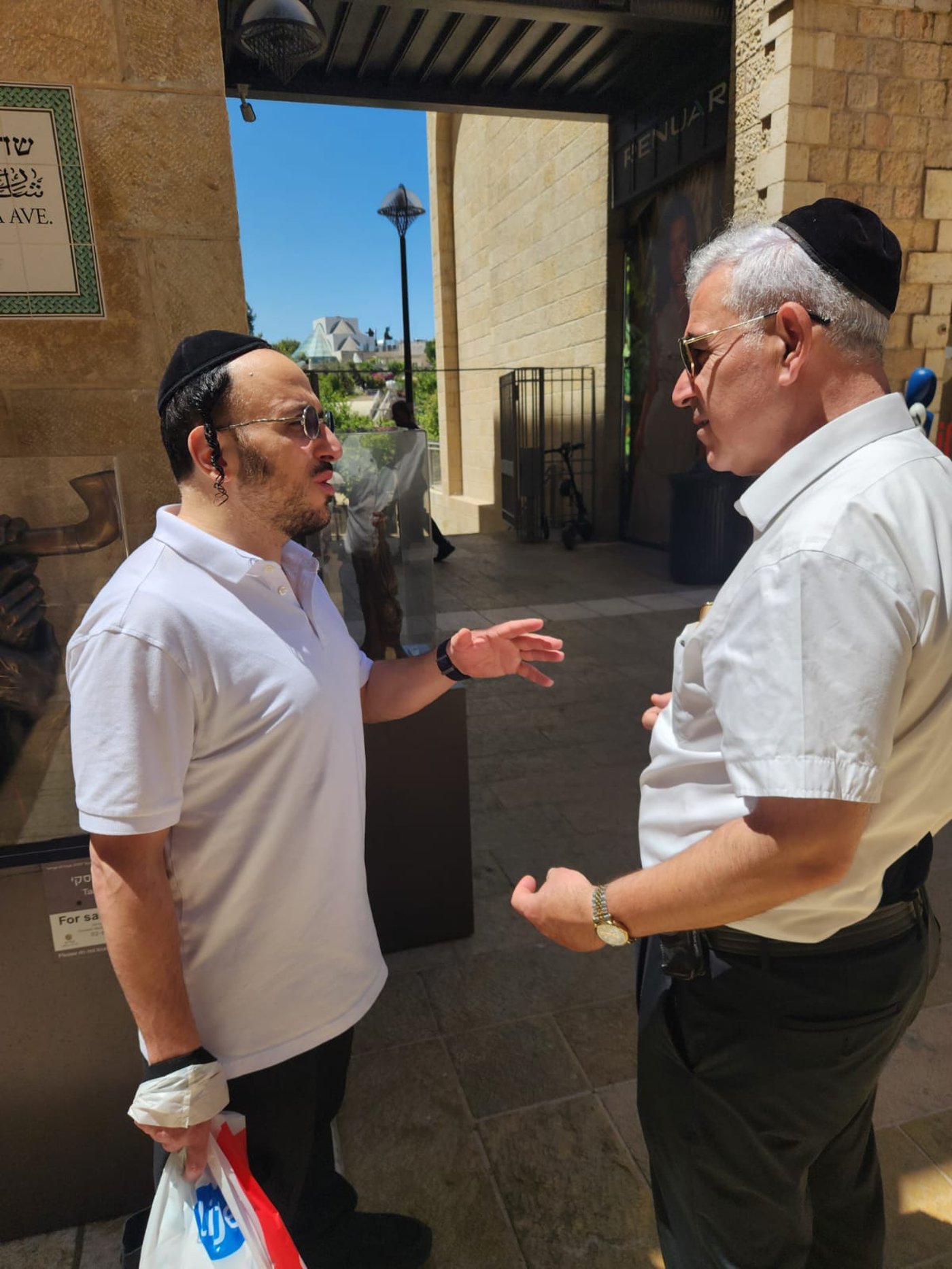 זופניק בכיכר | כל התמונות, הנייעס והחשיפות של השבוע