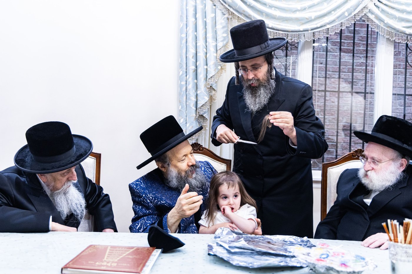 שמחת החלאקה ולימוד א' ב' לנין האדמו"ר מבאבוב 45
