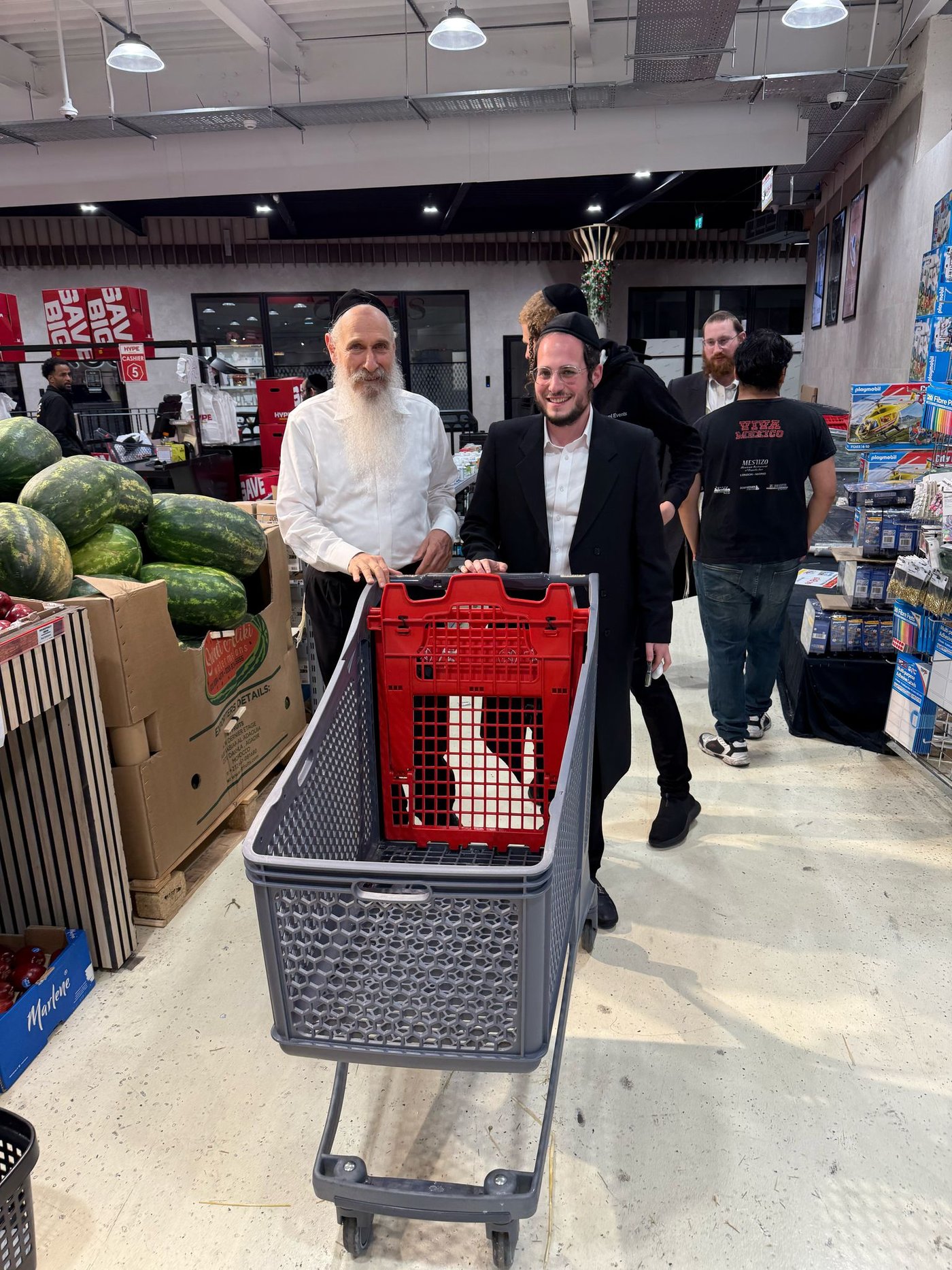 זופניק בכיכר | כל התמונות, הנייעס והחשיפות של השבוע