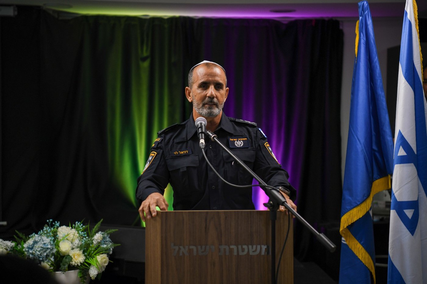 רבנות המשטרה השיקה: "בחרבות גיבורים" - ספר הלכתי לשוטרים