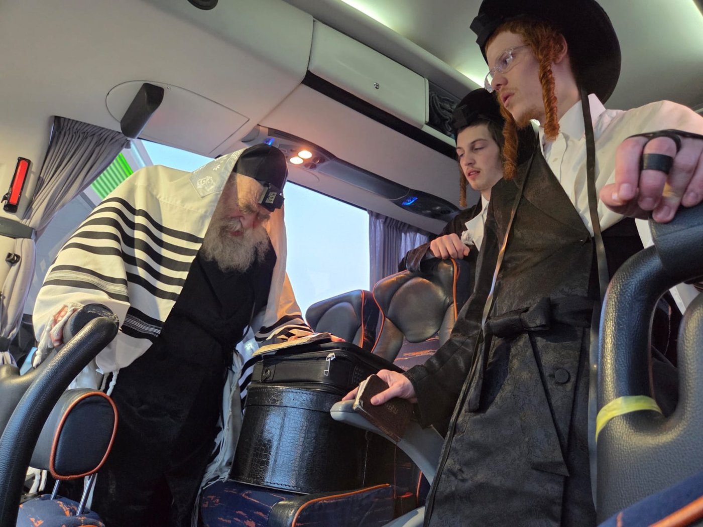 גאב"ד מאקאווא באוקראיינה