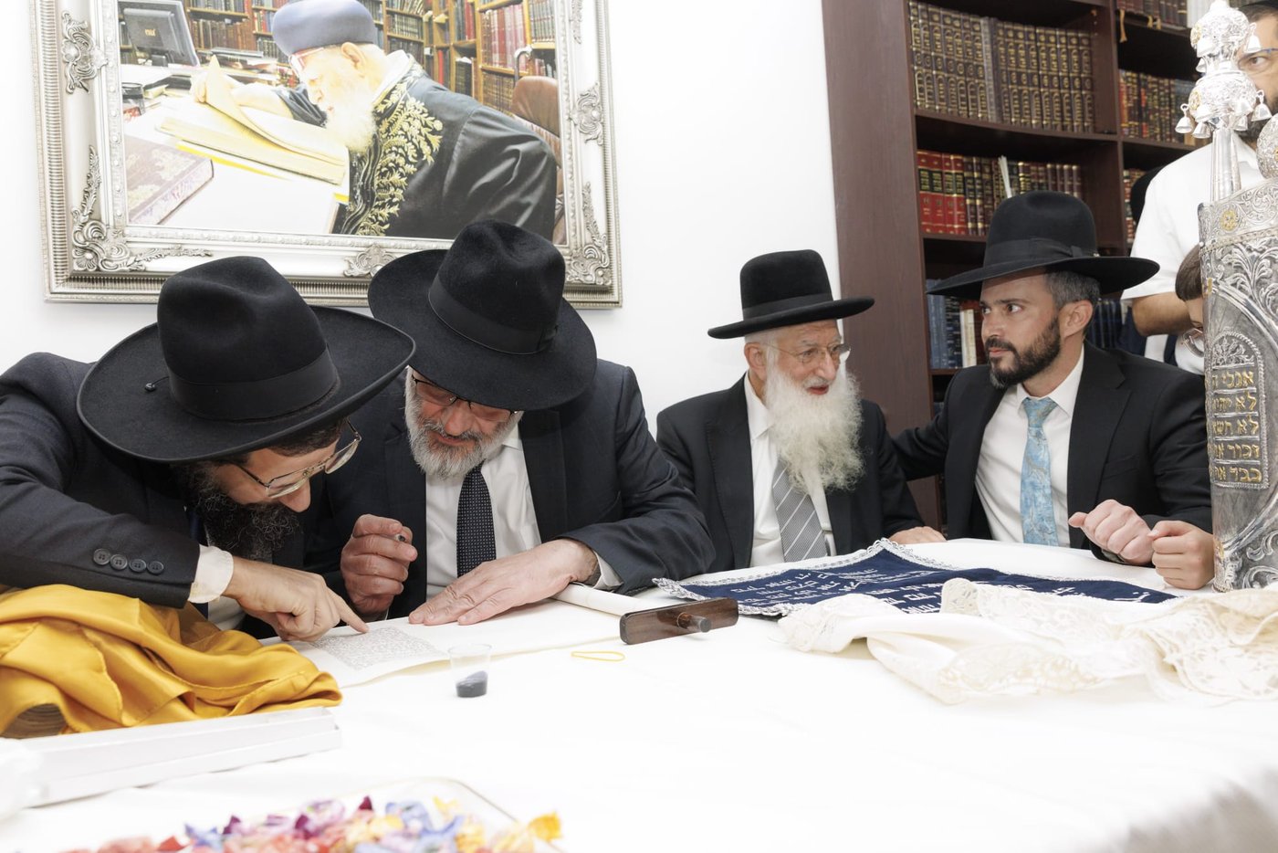 הכנסת ספר תורה, וחנוכת הבית לבית המדרש "חזון עובדיה" בגבעת זאב