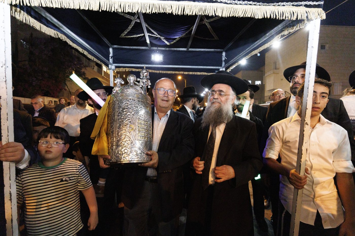 הכנסת ספר תורה, וחנוכת הבית לבית המדרש "חזון עובדיה" בגבעת זאב