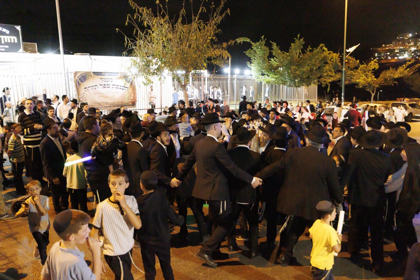 הכנסת ספר תורה, וחנוכת הבית לבית המדרש "חזון עובדיה" בגבעת זאב