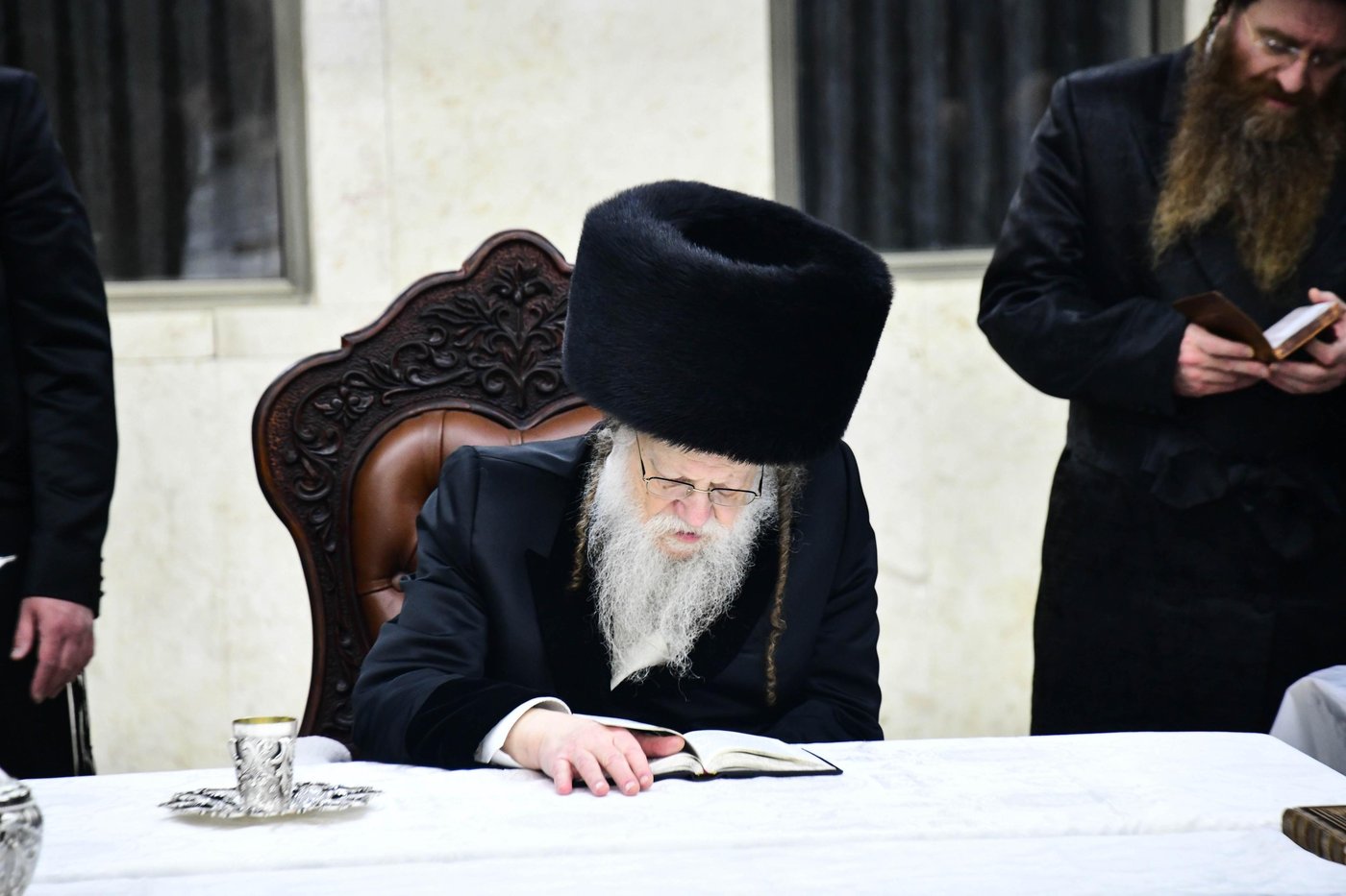 נעילת החג בחצה"ק מודז'יץ