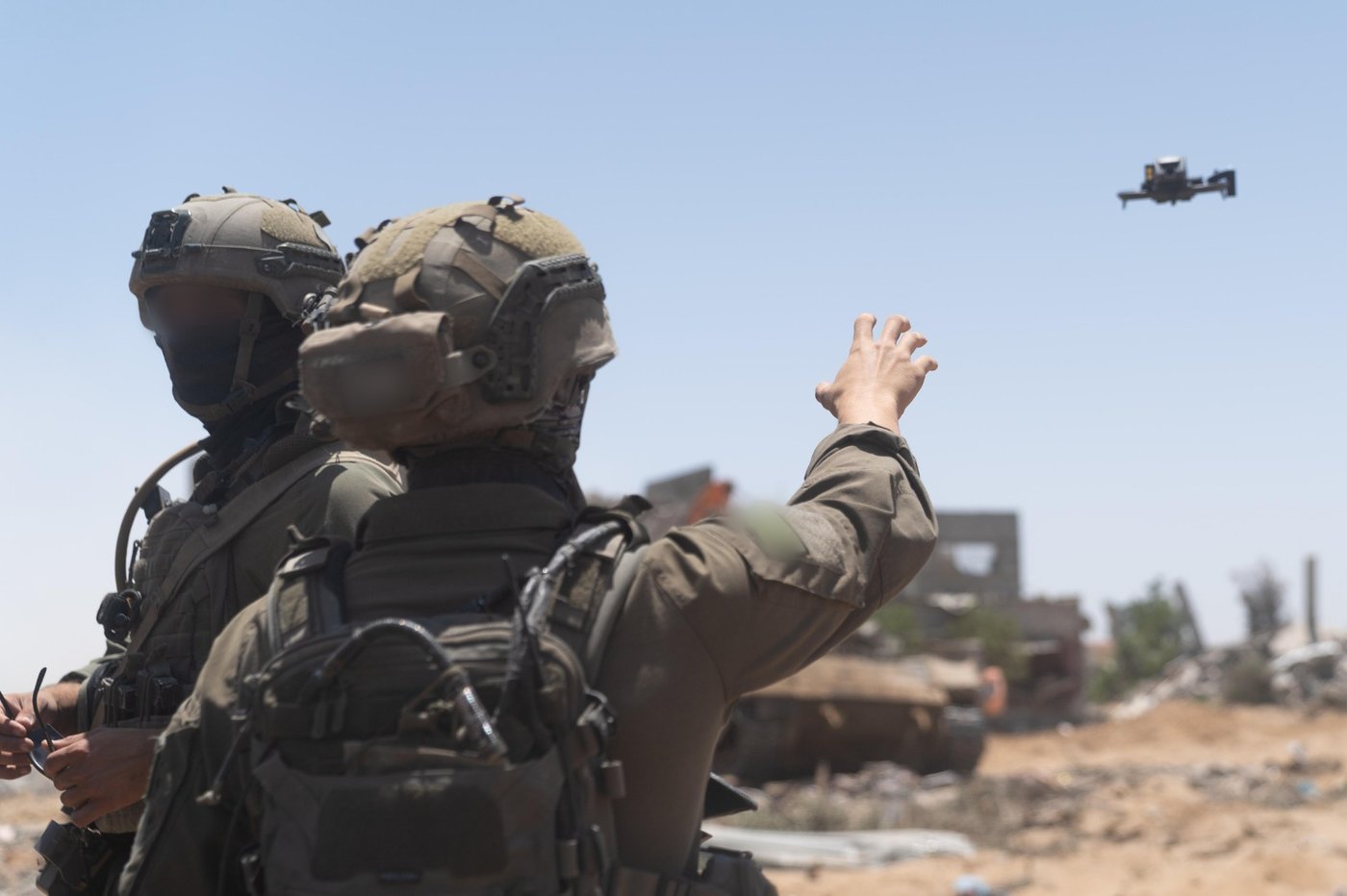 תיעוד מעין החייל: כך פושטים הלוחמים על אתרי הטרור של חאן יונס