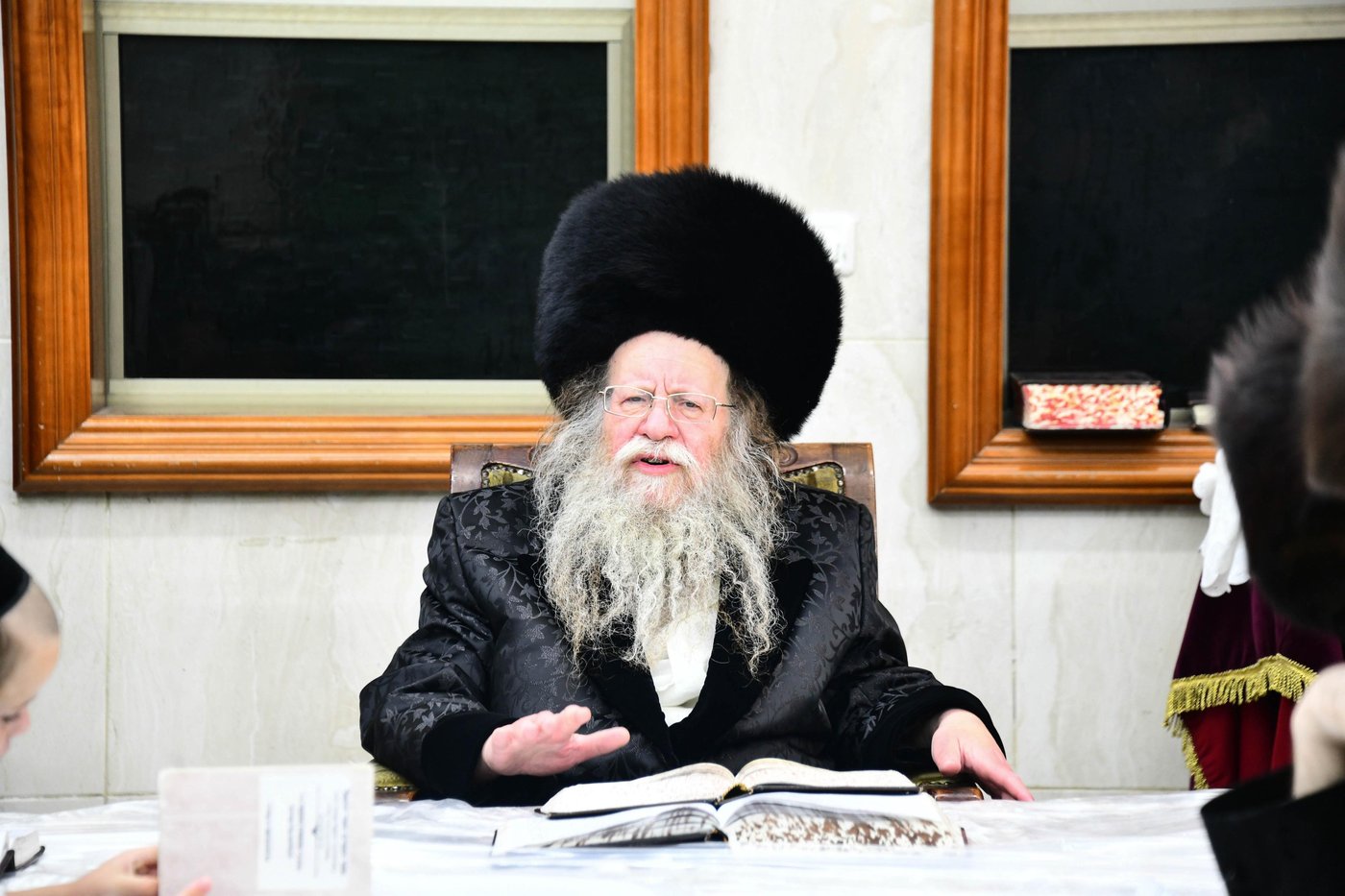נעילת החג בחצה"ק קוזמיר