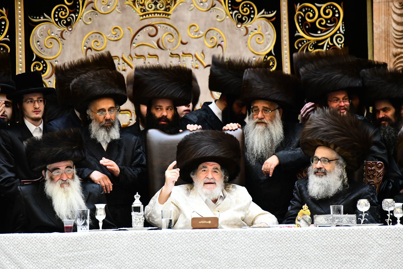 נעילת החג שבועות בחצה"ק ויז'ניץ