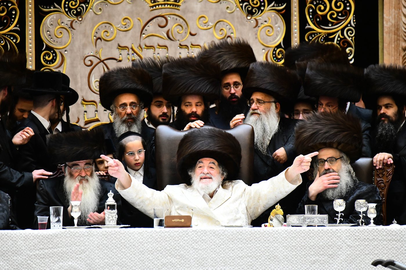 נעילת החג שבועות בחצה"ק ויז'ניץ