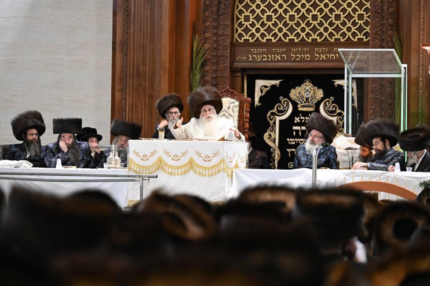 חג השבועות בחצה"ק צאנז