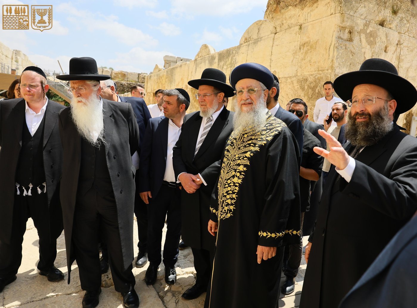 החלטה היסטורית: אבני הכותל המערבי יגנזו במקומן