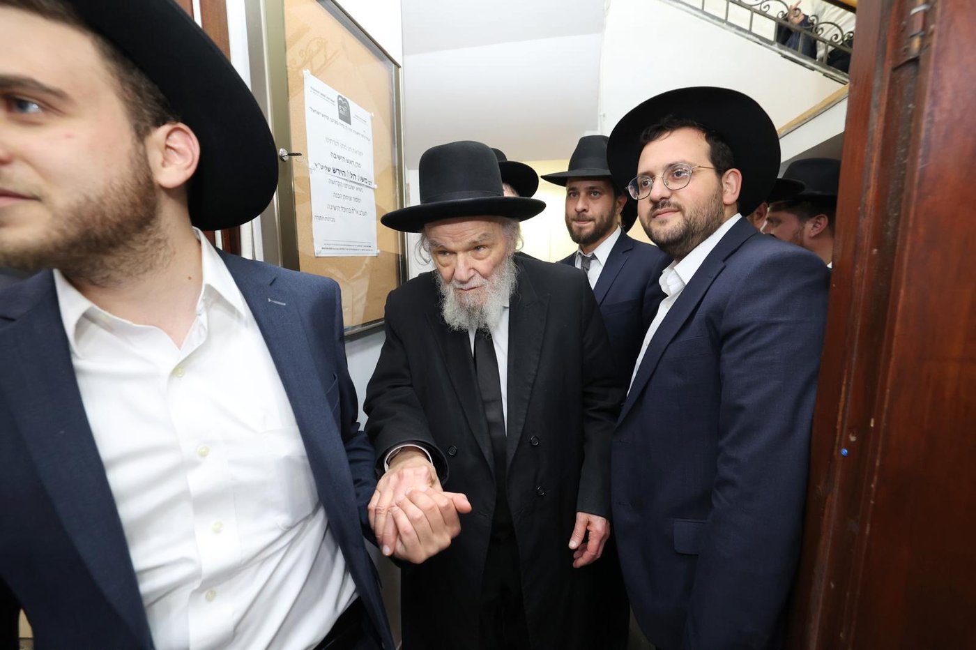 הגרמ"ה הירש בישיבת 'בינת התורה'