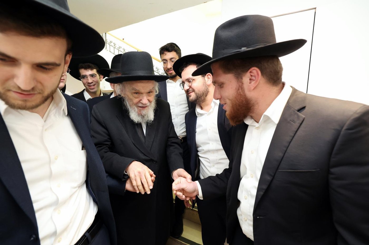 הגרמ"ה הירש בישיבת 'בינת התורה'
