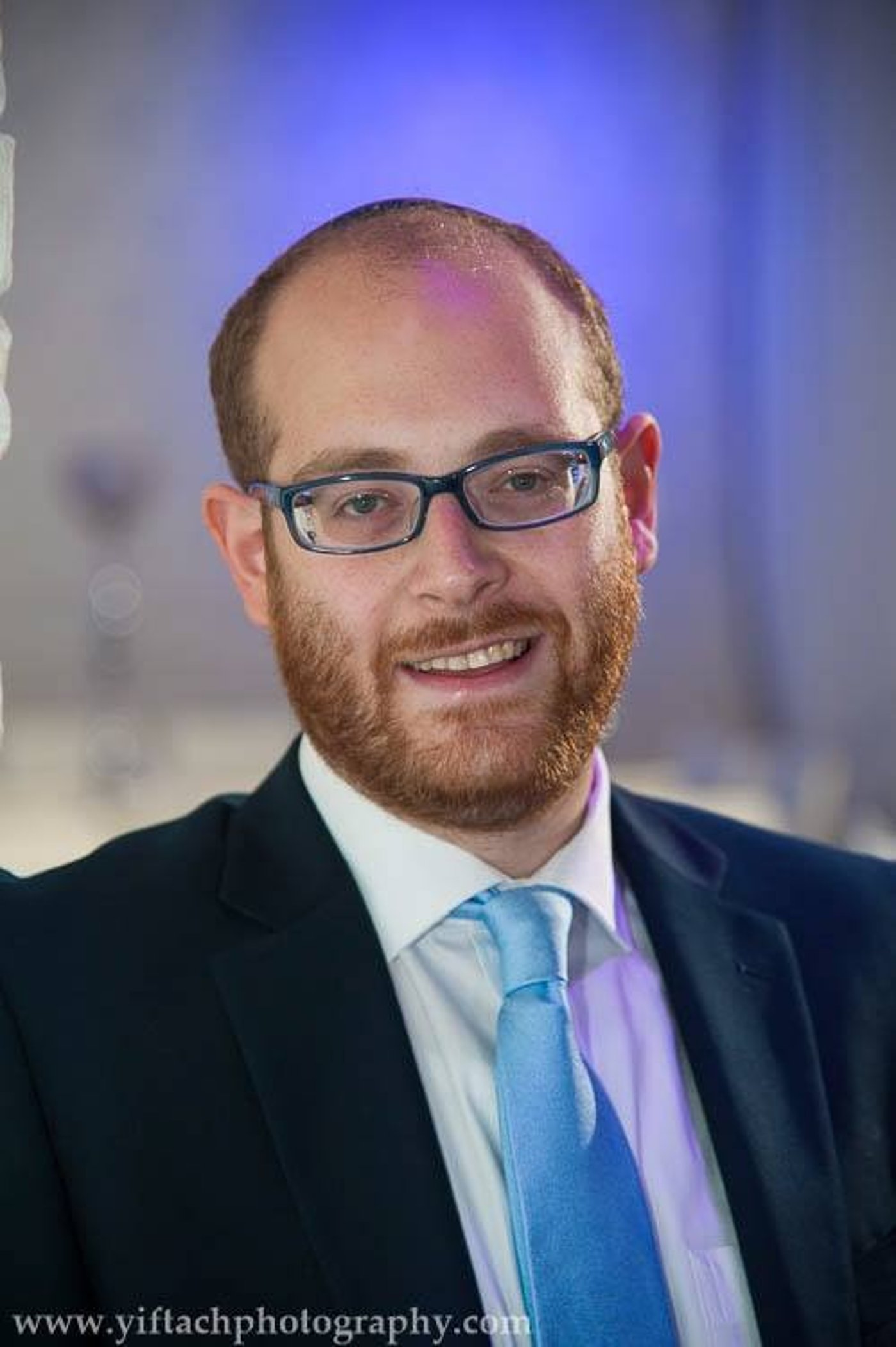 כותב השורות, דב ברגמן