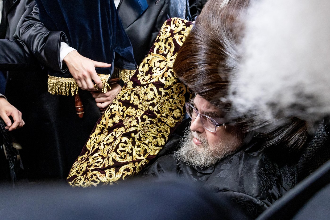 הכנסת ספר תורה לזכותו של האדמו"ר מבעלזא