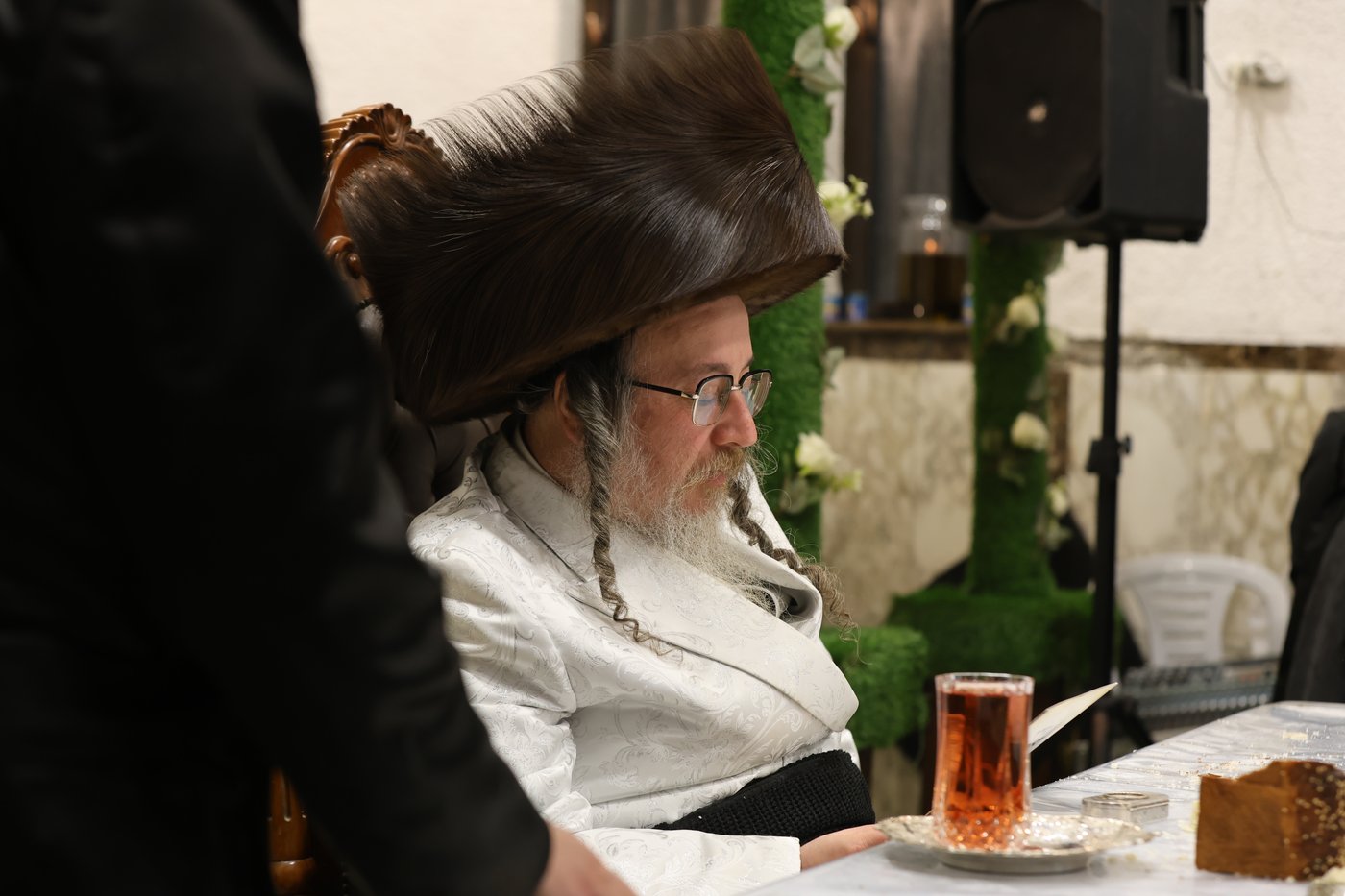 נעילת חג השבועות בחצה"ק ביאלה בני ברק