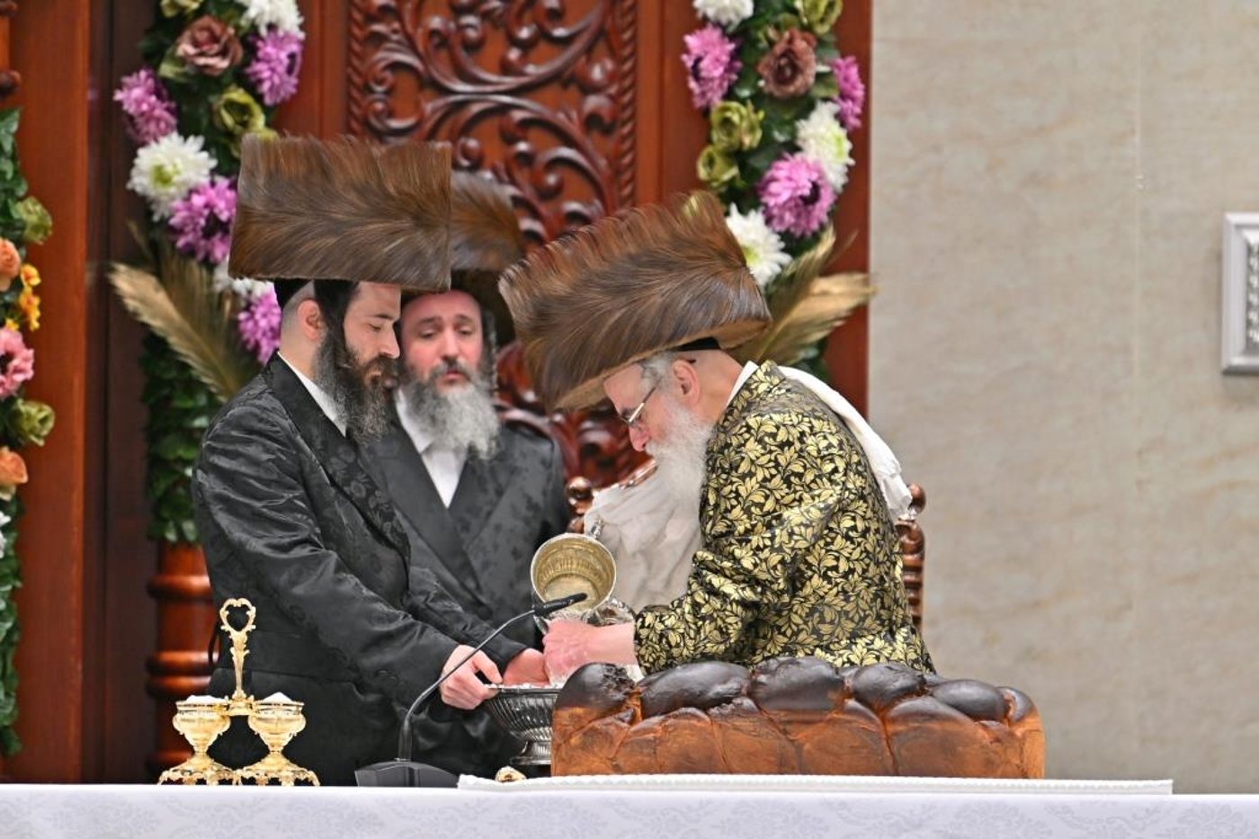 שבועות בחצה"ק ויזניץ