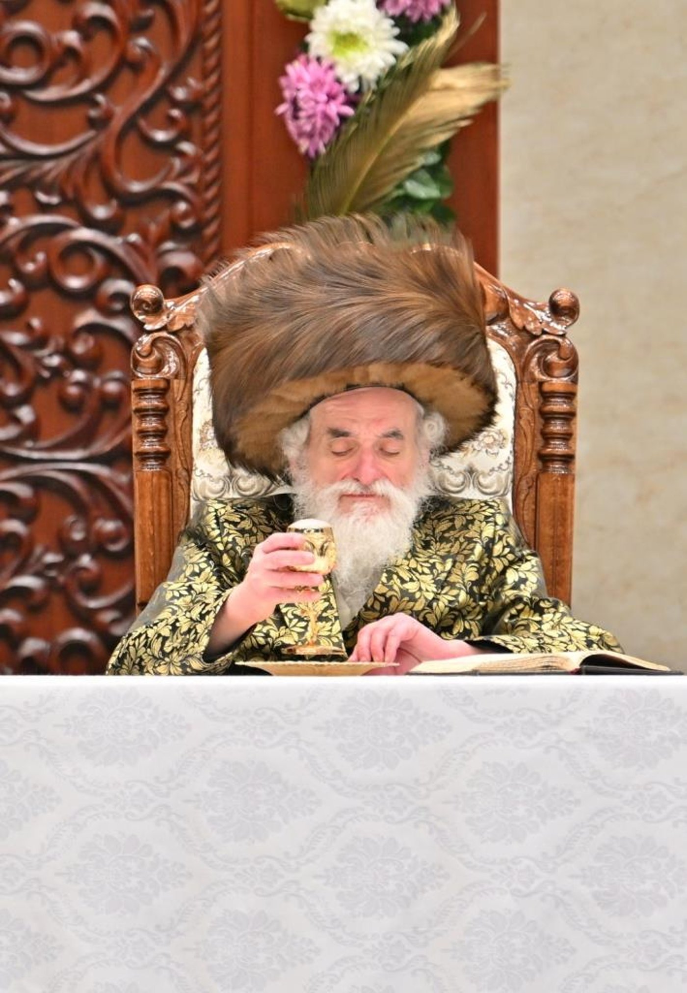 שבועות בחצה"ק ויזניץ