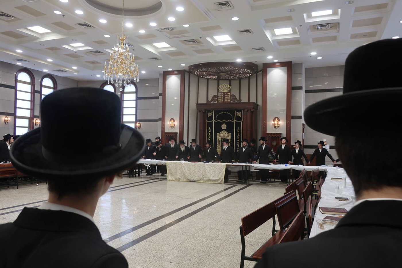 הרה"צ רבי חיים מאיר הגר בביקור בישיבת ויז'ניץ בברכפלד