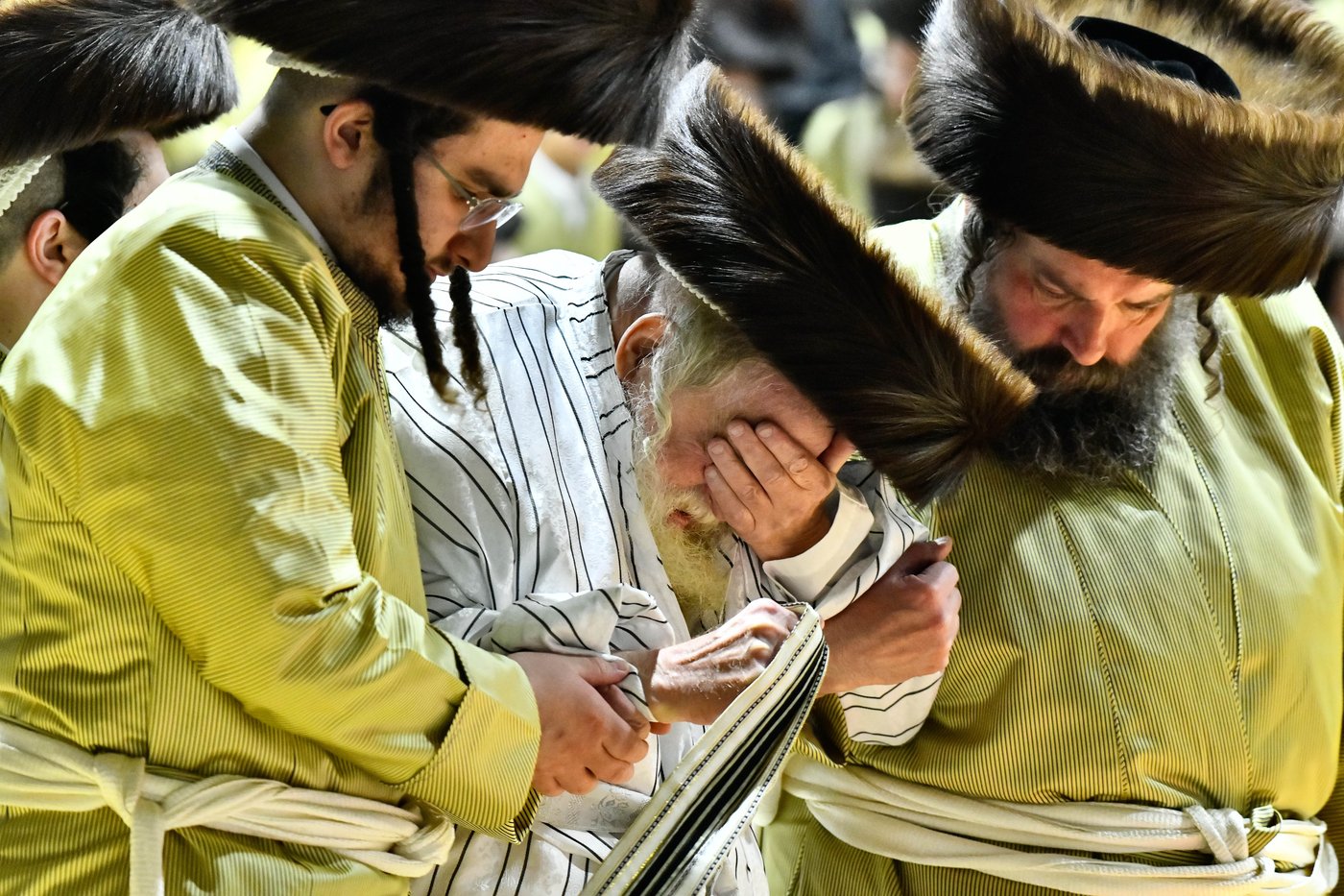 שמחת בית תולדות אברהם יצחק