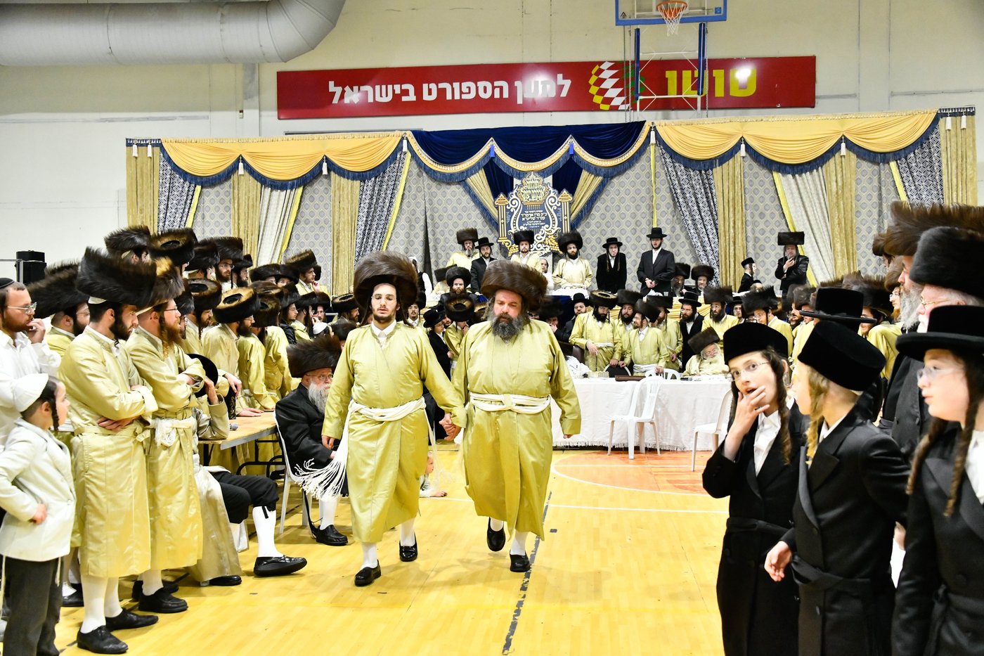 שמחת בית תולדות אברהם יצחק