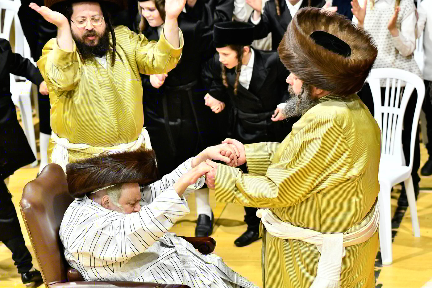 שמחת בית תולדות אברהם יצחק