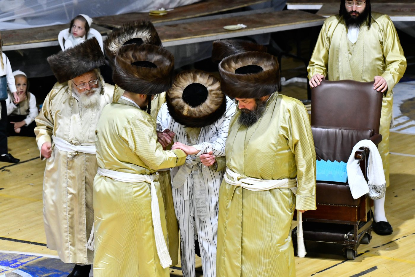 שמחת בית תולדות אברהם יצחק