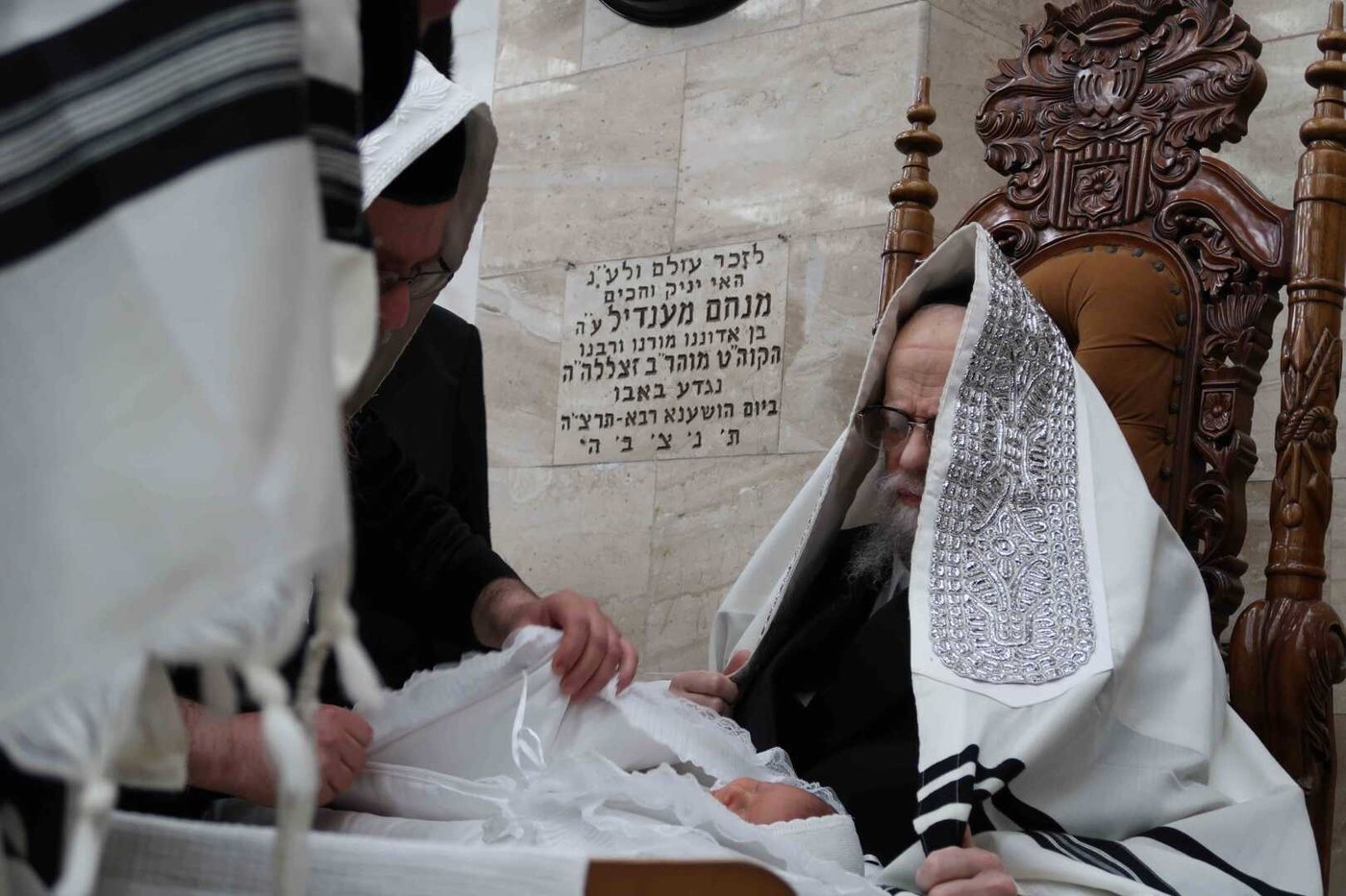 שמחת הברית בחצרות סערט ויזניץ - ויזניץ