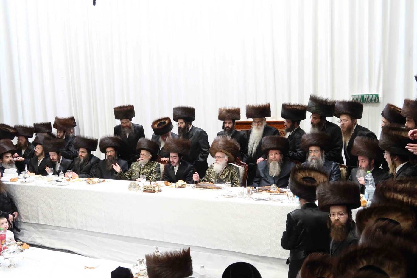 שמחת הברית בחצרות סערט ויזניץ - ויזניץ