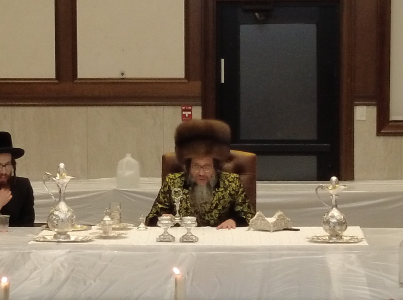 האדמו"ר מסקולען לייקווד בטיש אסרו חג שבועות