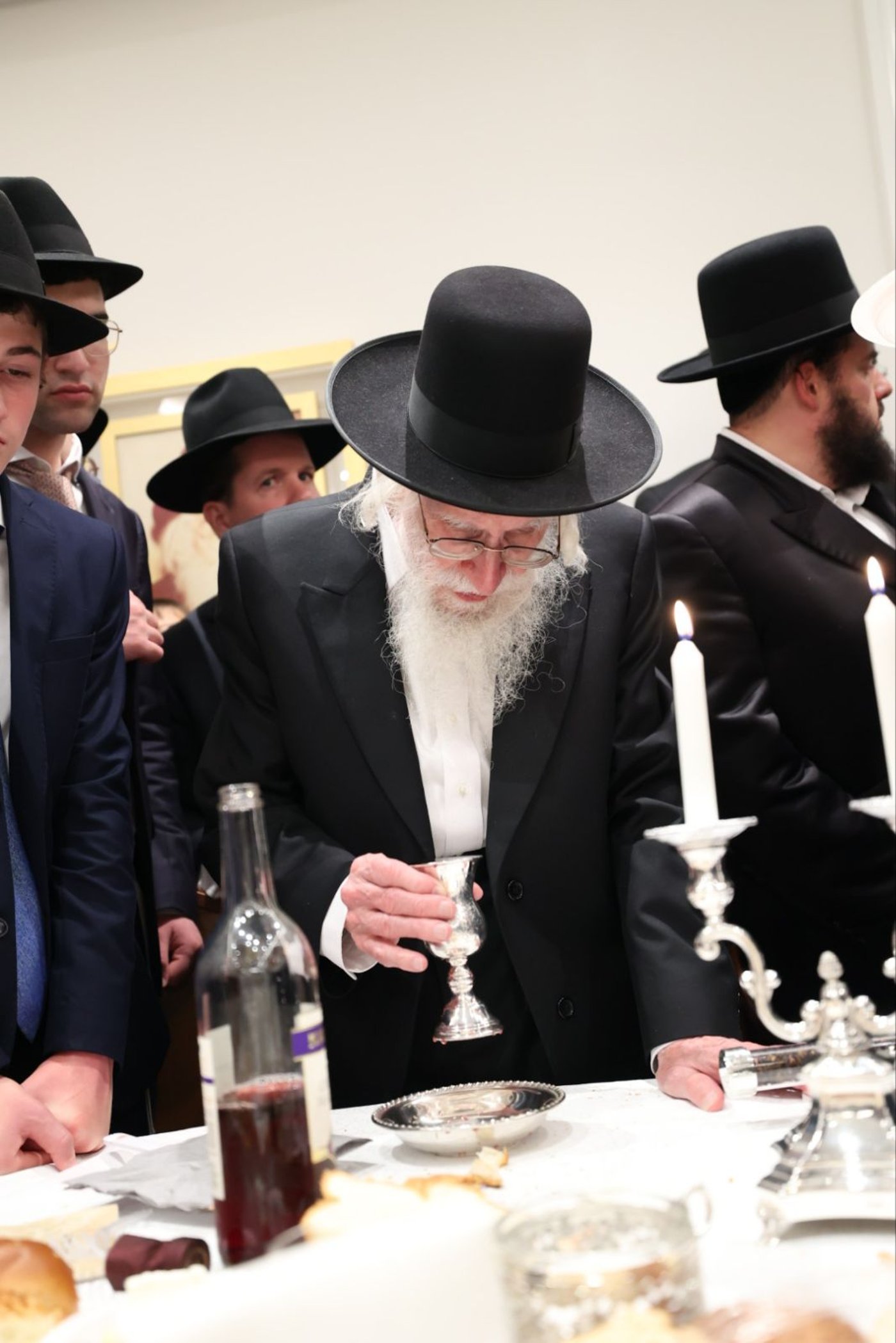 הגאון רבי עזריאל אויערבאך במסע לארה"ב