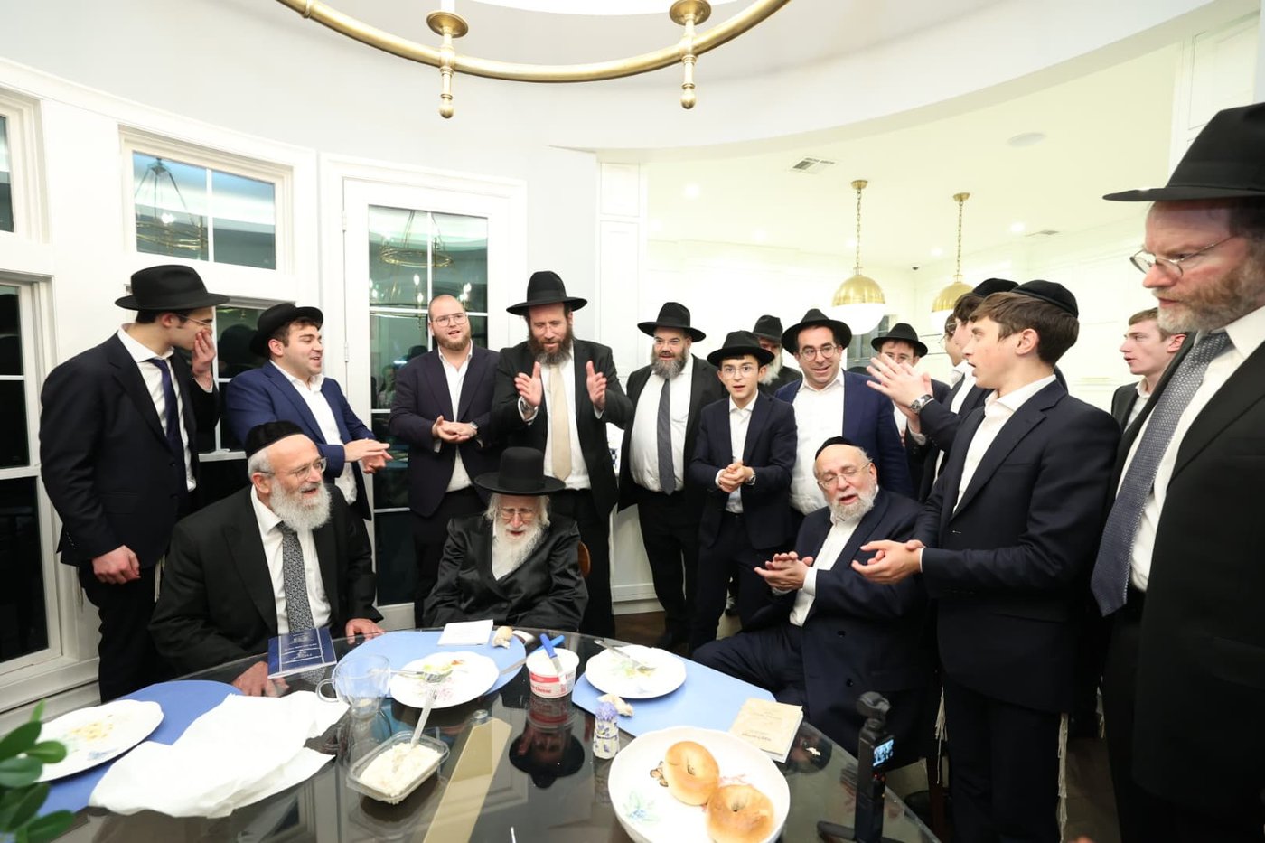 הגאון רבי עזריאל אויערבאך במסע לארה"ב