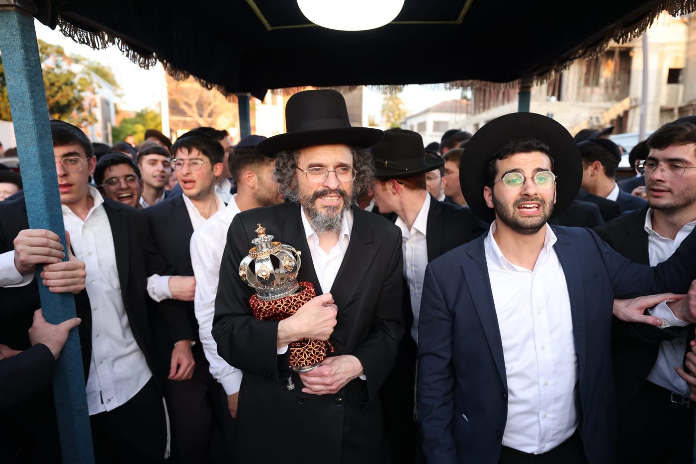 חנוכת ארון הקודש הגדול והמפואר בעולם ב'עטרת שלמה'