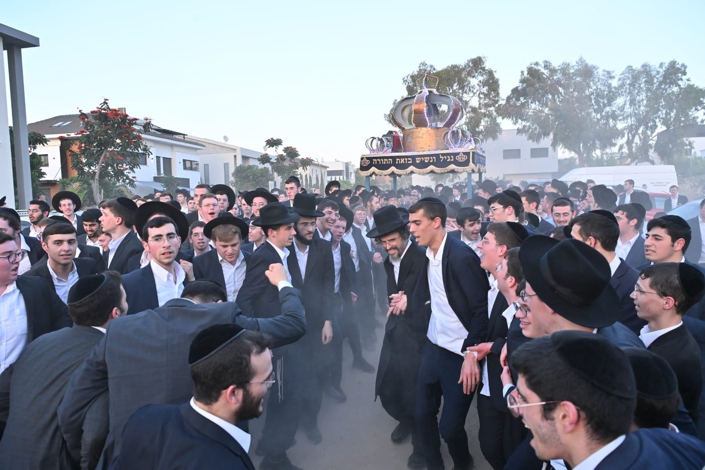 חנוכת ארון הקודש הגדול והמפואר בעולם ב'עטרת שלמה'