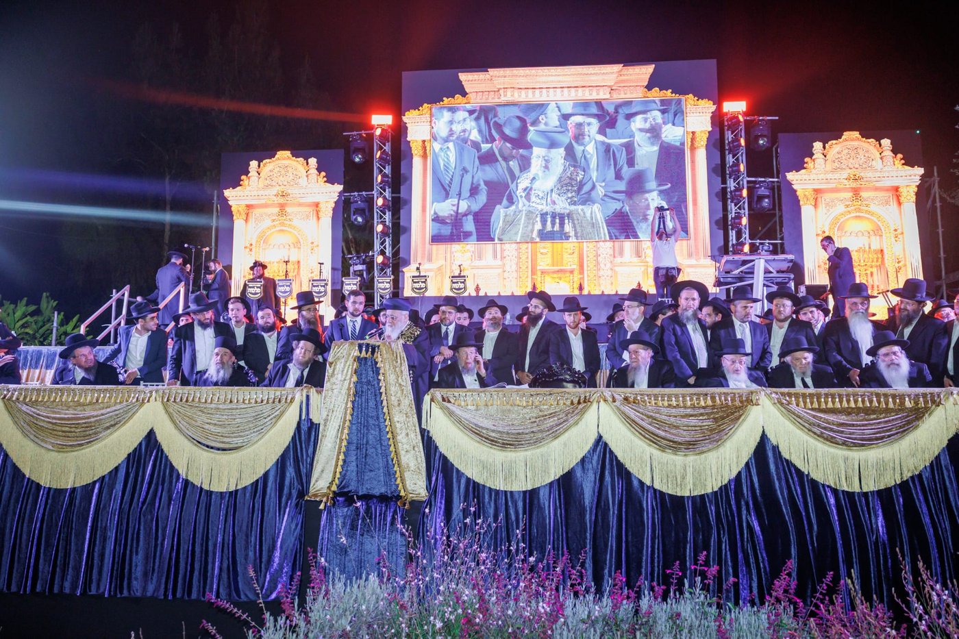 חנוכת ארון הקודש הגדול והמפואר בעולם ב'עטרת שלמה'