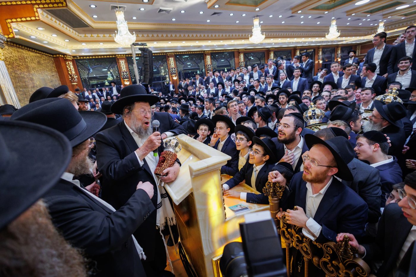 חנוכת ארון הקודש הגדול והמפואר בעולם ב'עטרת שלמה'